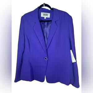 Night Studio NWT purple Blazer 16 unique button